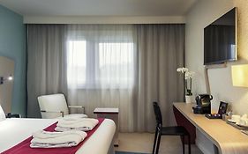 Mercure Paris Le Bourget Aeroport